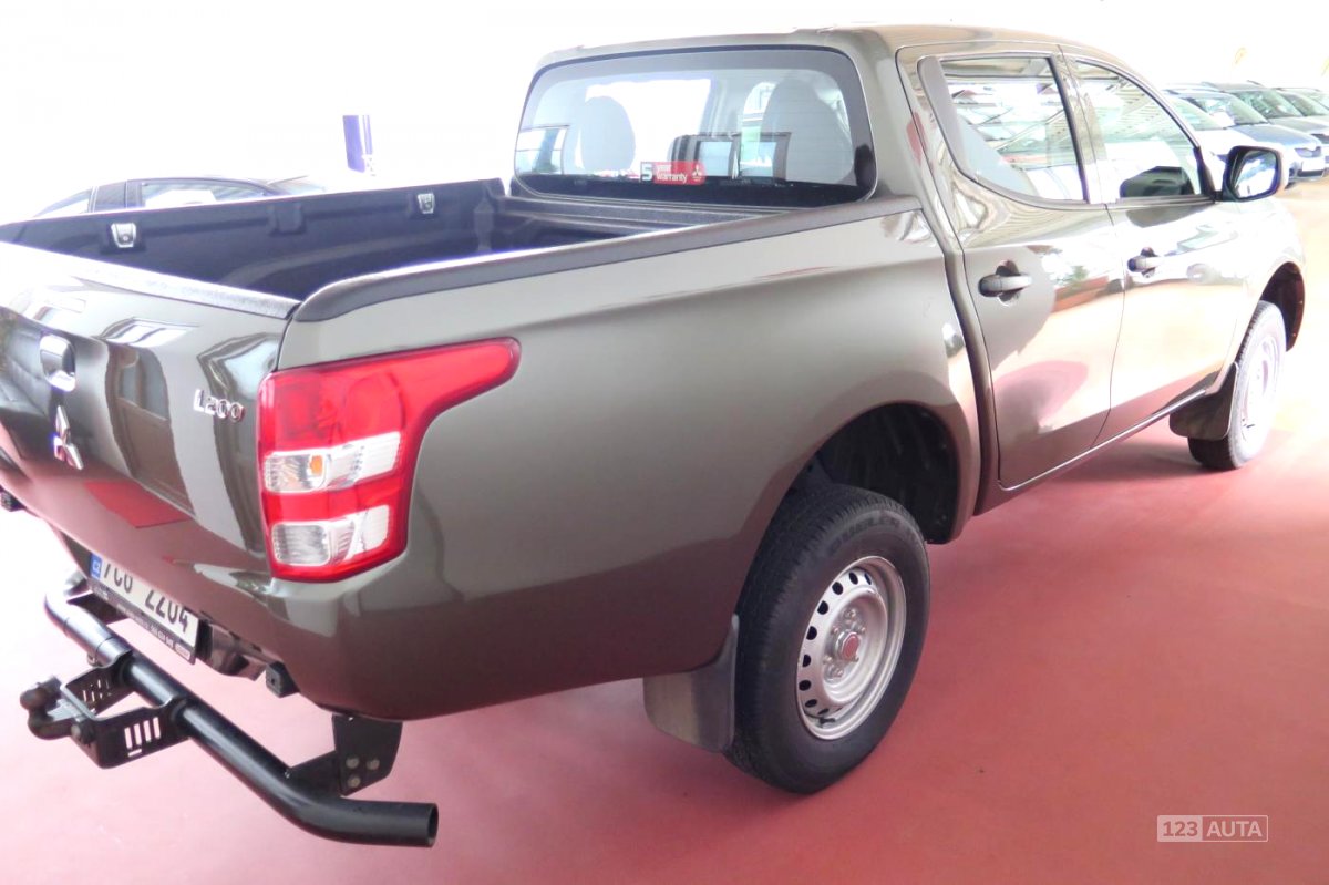 Mitsubishi L200, 2016 - pohled č. 3