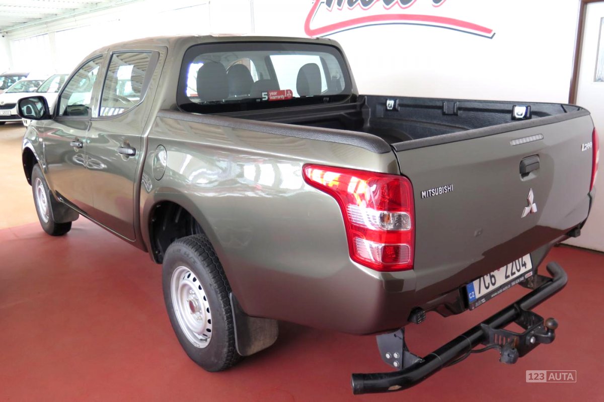 Mitsubishi L200, 2016 - pohled č. 4