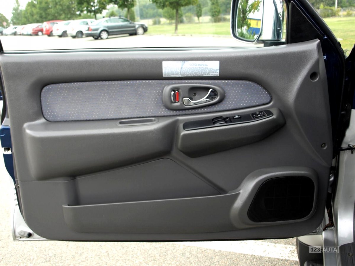 Mitsubishi L200, 2002 - pohled č. 8