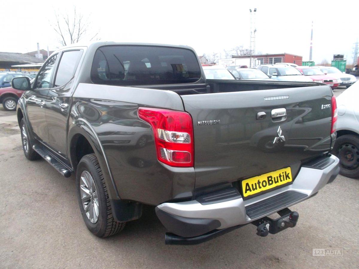 Mitsubishi L200, 2016 - pohled č. 9