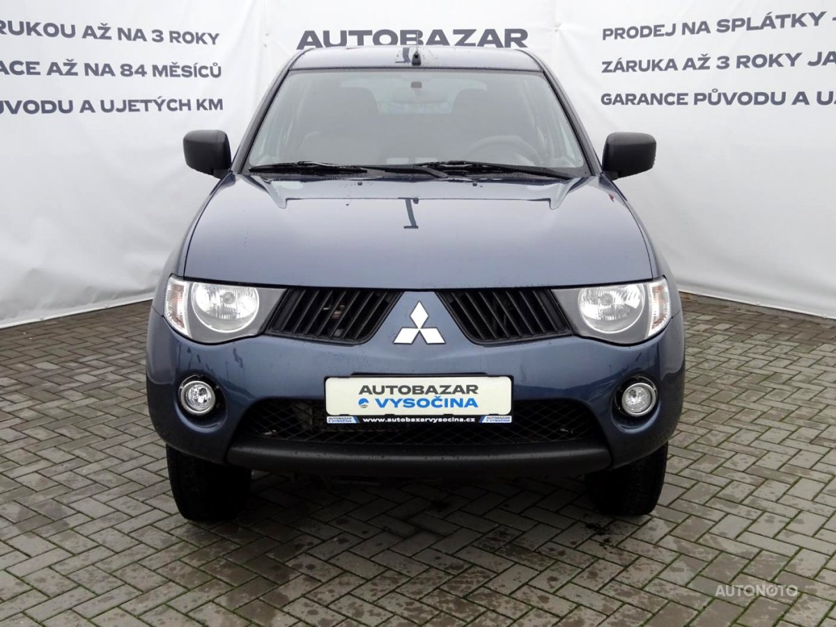 Mitsubishi L200, 2009 - pohled č. 2