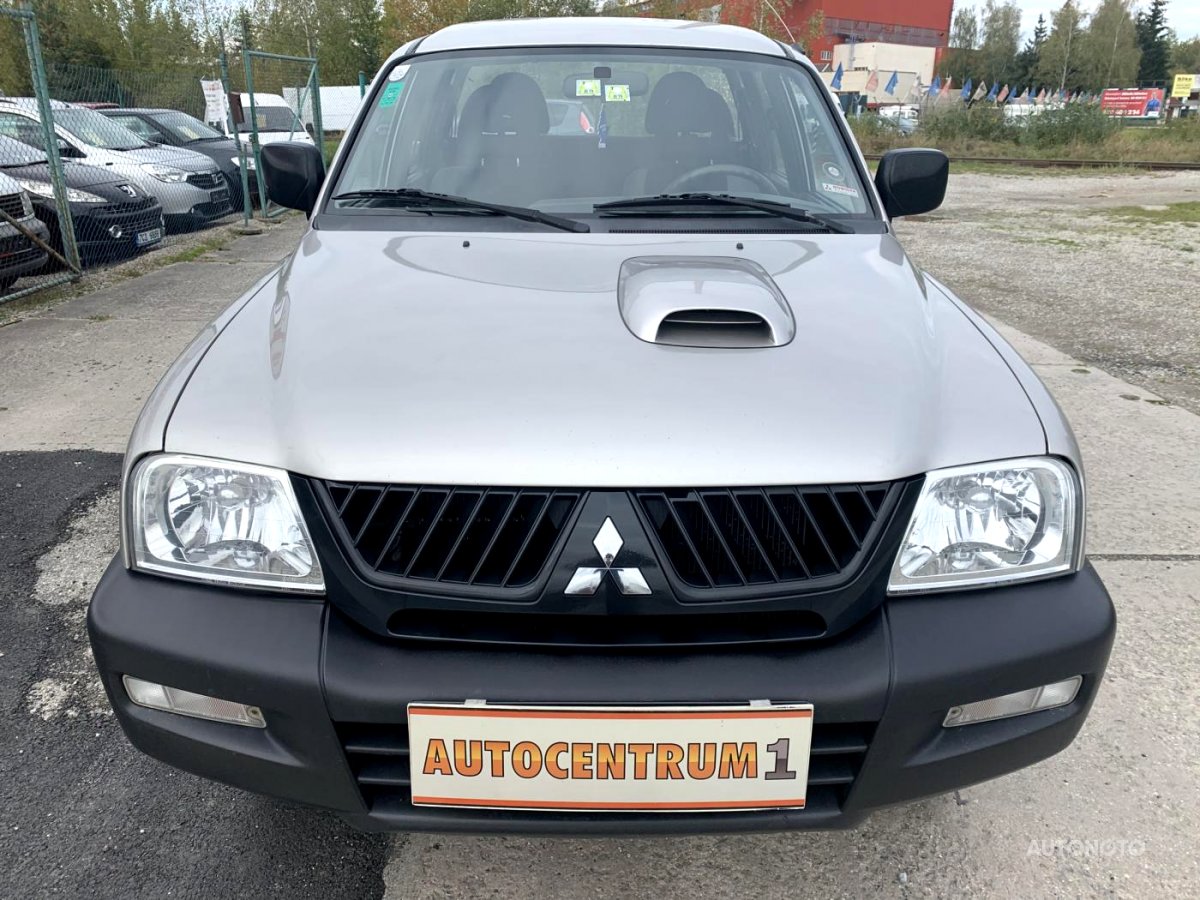 Mitsubishi L200, 2006 - pohled č. 2
