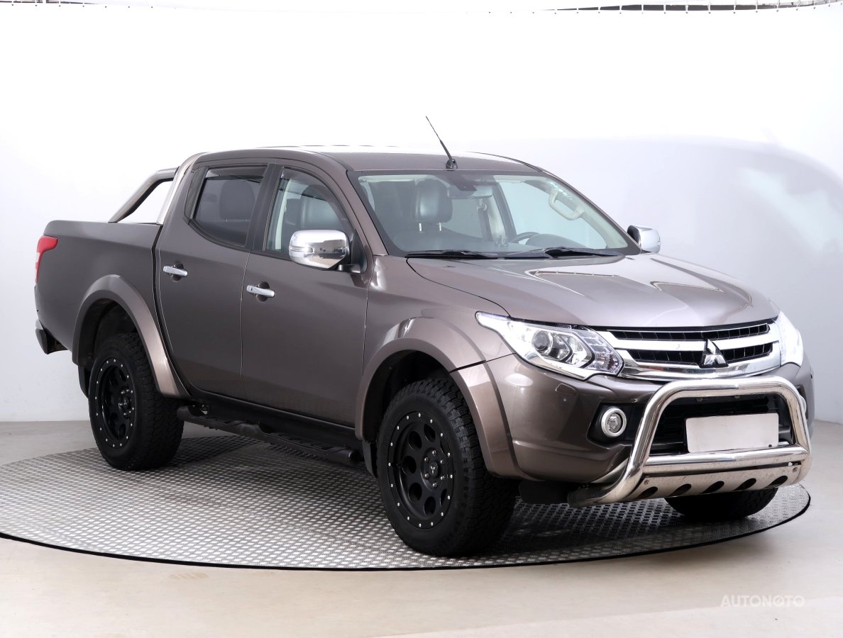 Mitsubishi L200, 2016 - celkový pohled