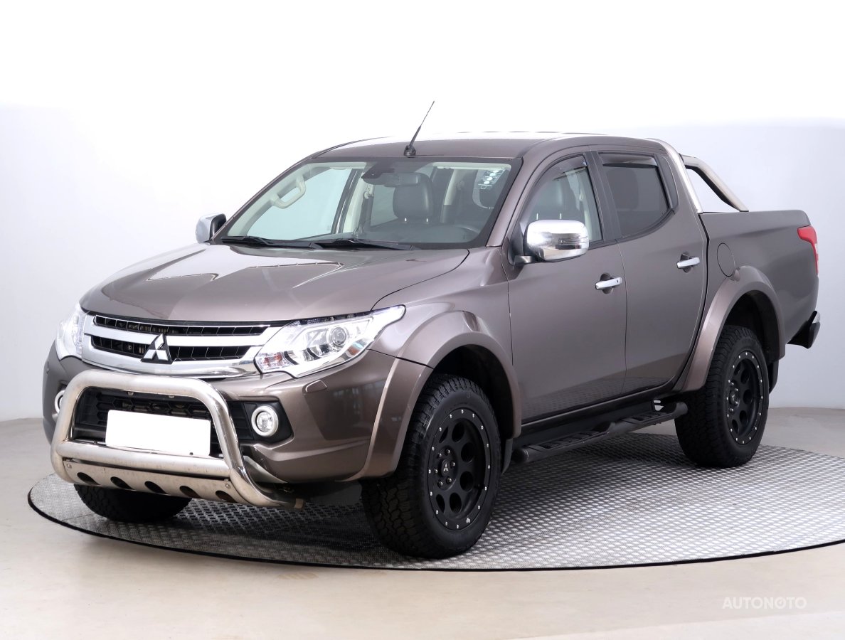 Mitsubishi L200, 2016 - pohled č. 3