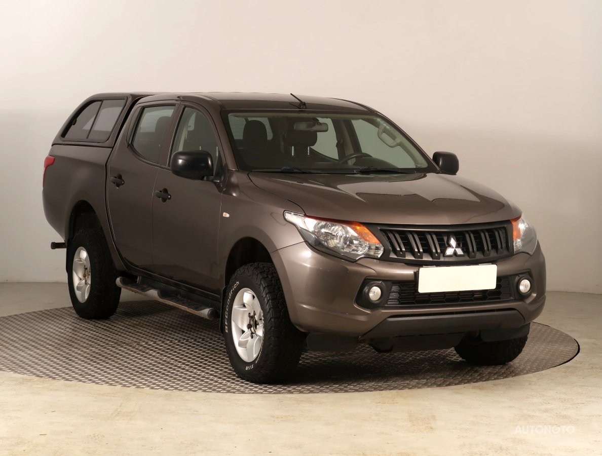 Mitsubishi L200, 2016 - celkový pohled