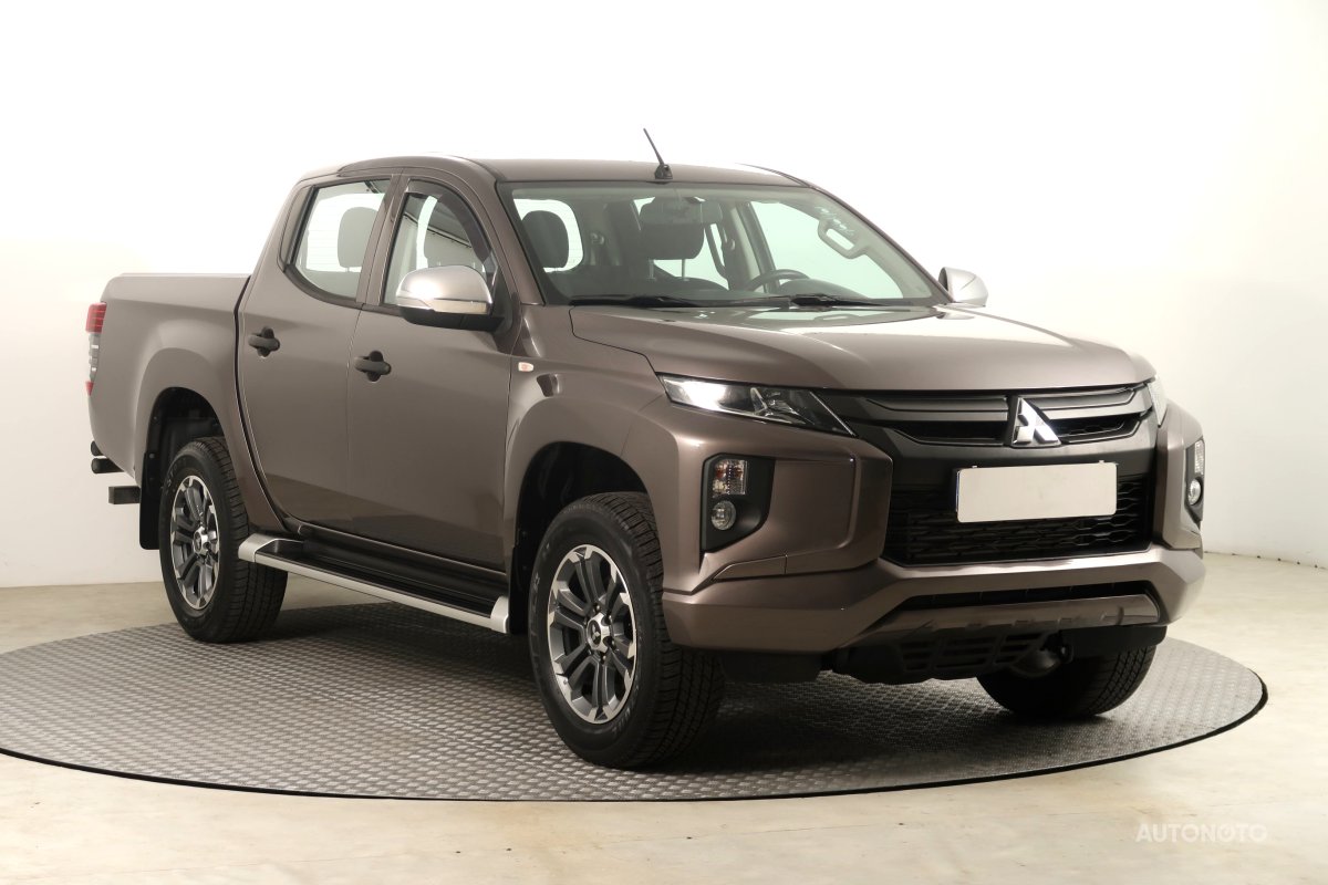 Mitsubishi L200, 2020 - celkový pohled