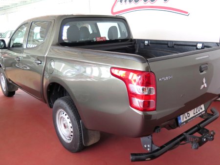 Mitsubishi L200, 2016 - pohled č. 4