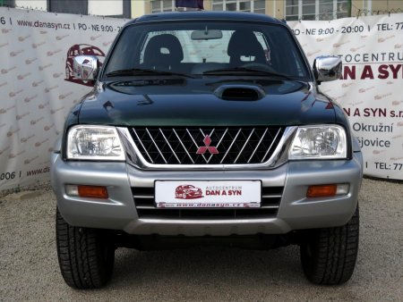 Mitsubishi L200, 2002 - pohled č. 2