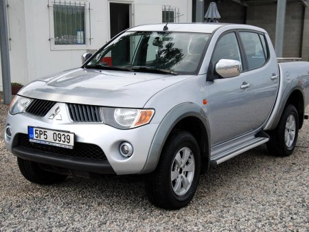 Mitsubishi L200 2.5DiD 100kW 4x4