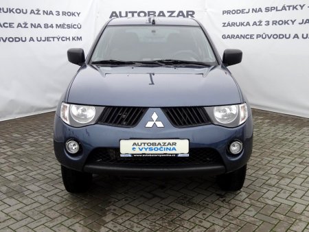 Mitsubishi L200, 2009 - pohled č. 2