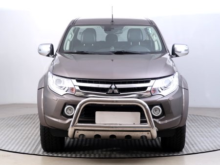 Mitsubishi L200, 2016 - pohled č. 2