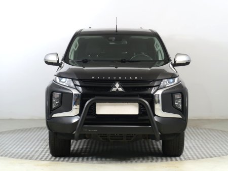 Mitsubishi L200, 2021 - pohled č. 2