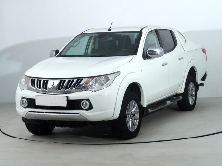 Mitsubishi L200, 2016 - pohled č. 3