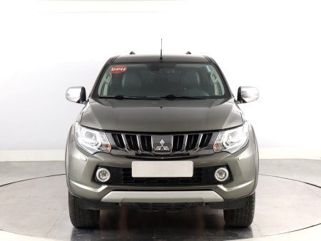 Mitsubishi L200, 2018 - pohled č. 2