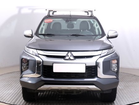 Mitsubishi L200, 2022 - pohled č. 2