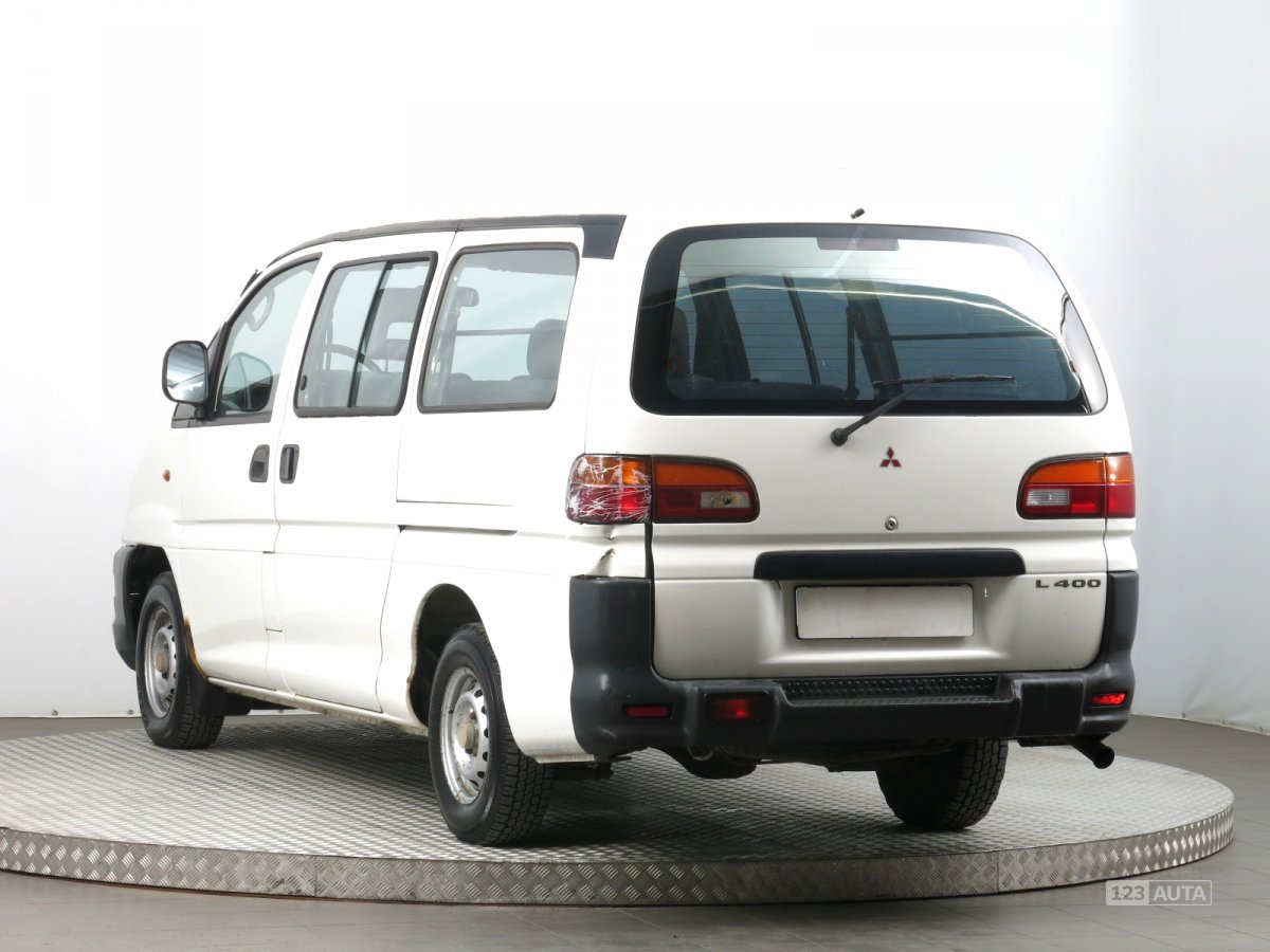 Mitsubishi L400, 2000 - pohled č. 5