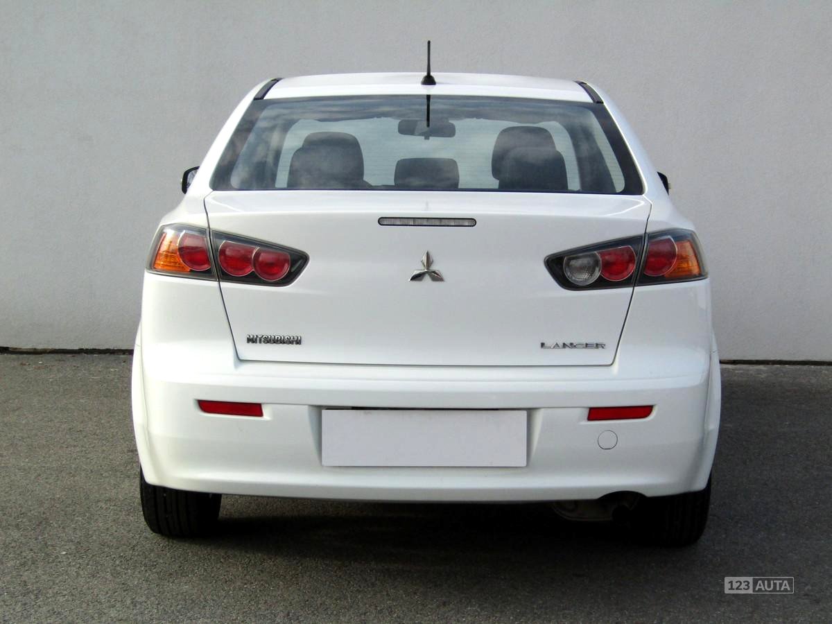 Mitsubishi Lancer, 2014 - pohled č. 6