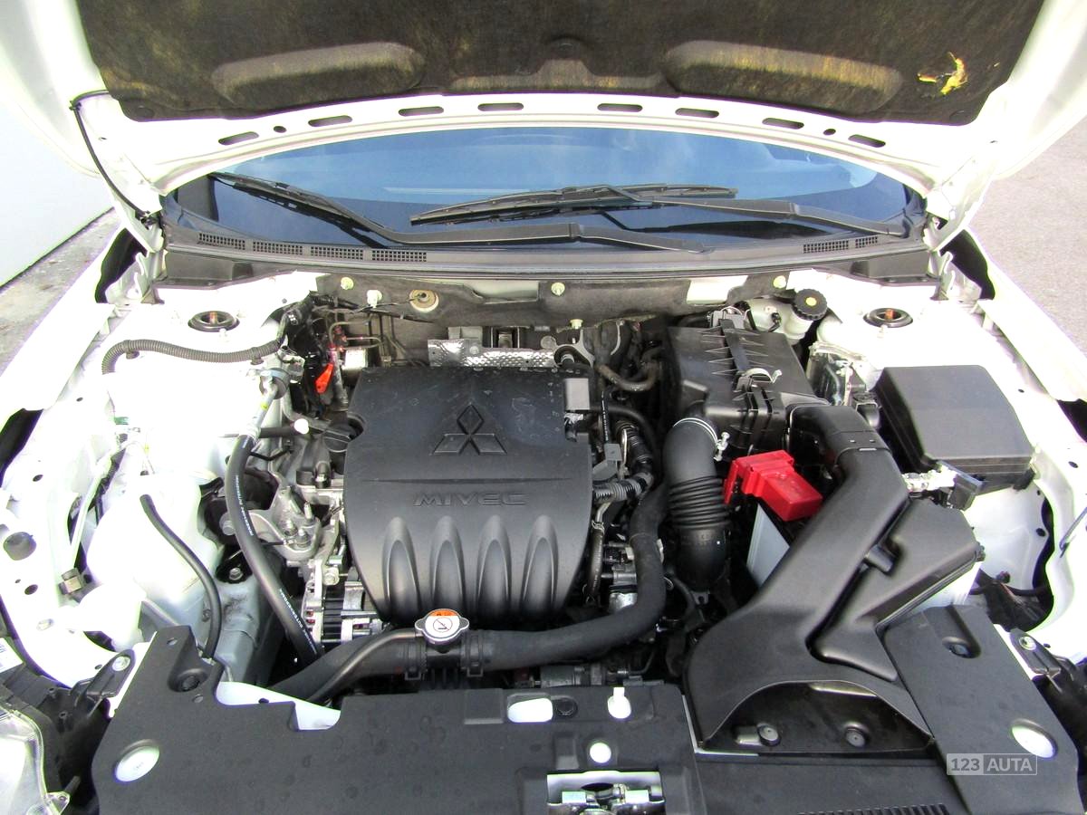 Mitsubishi Lancer, 2014 - pohled č. 9