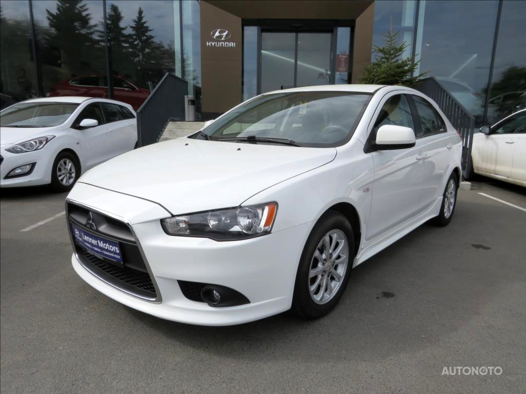 Mitsubishi Lancer, 2012 - celkový pohled