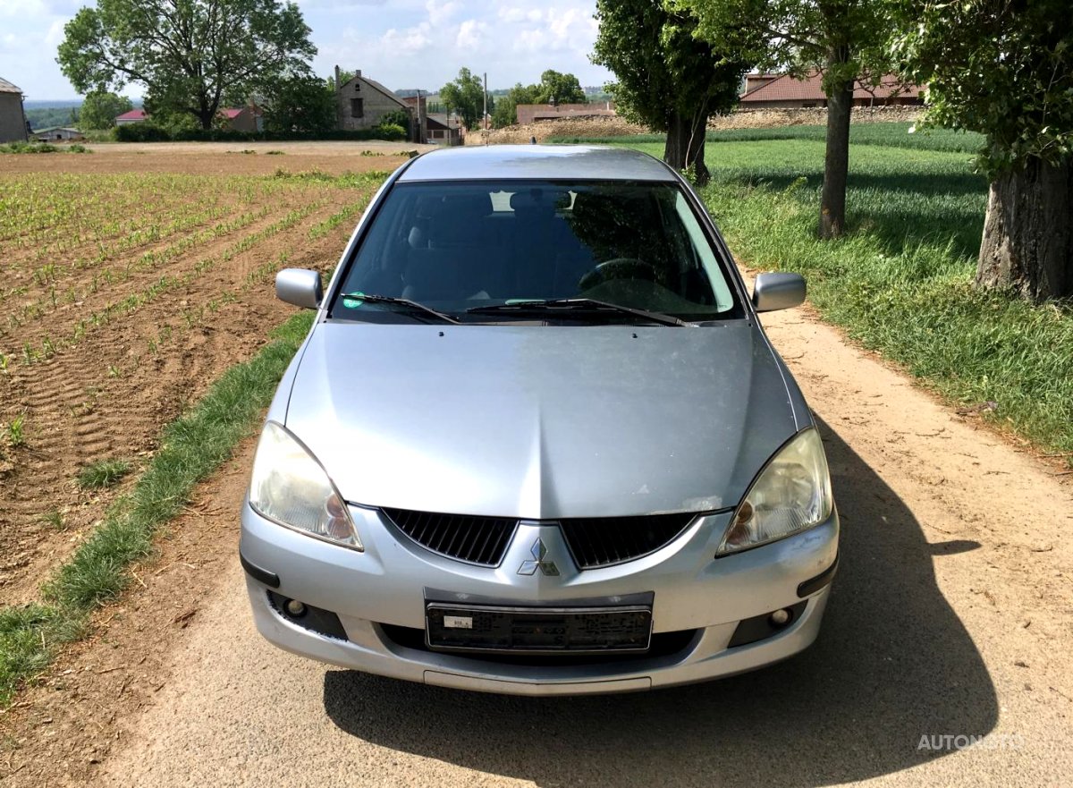 Mitsubishi Lancer, 2004 - pohled č. 3