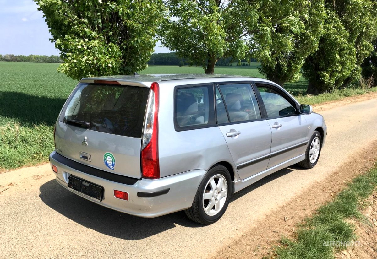 Mitsubishi Lancer, 2004 - pohled č. 5