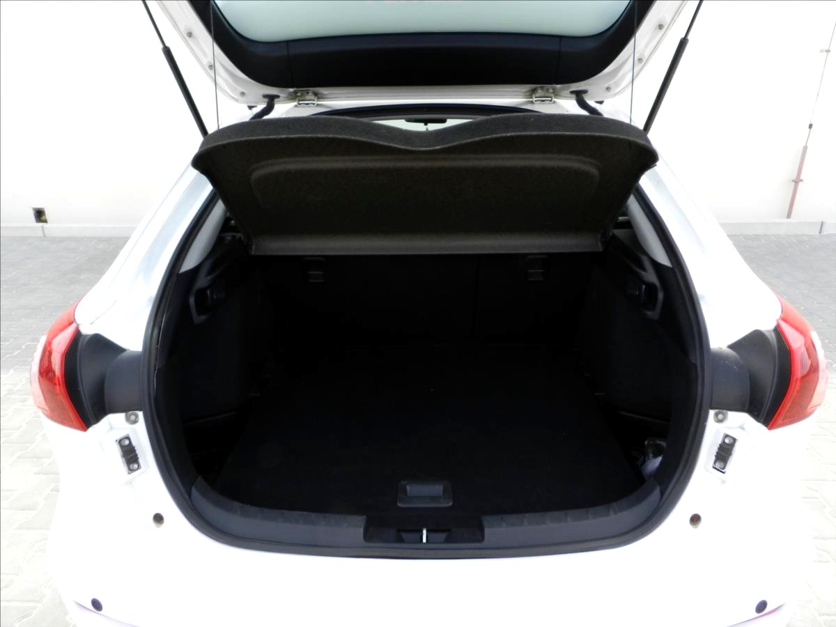 Mitsubishi Lancer, 2012 - pohled č. 8