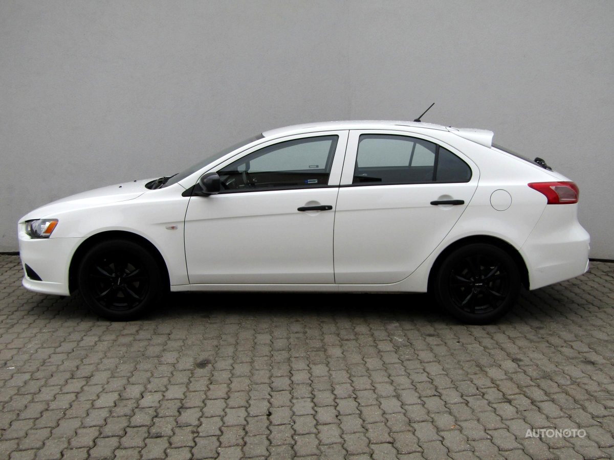 Mitsubishi Lancer, 2015 - pohled č. 8