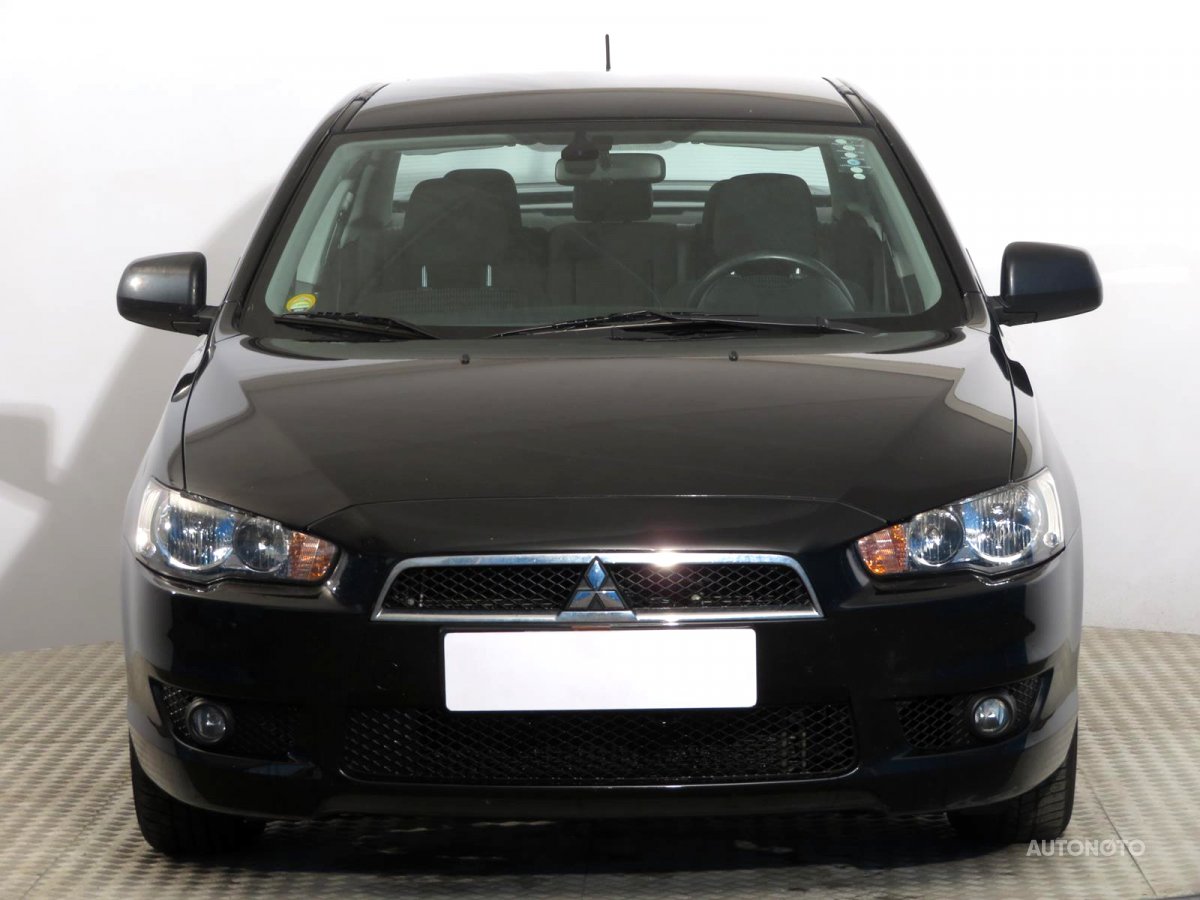 Mitsubishi Lancer, 2014 - pohled č. 2