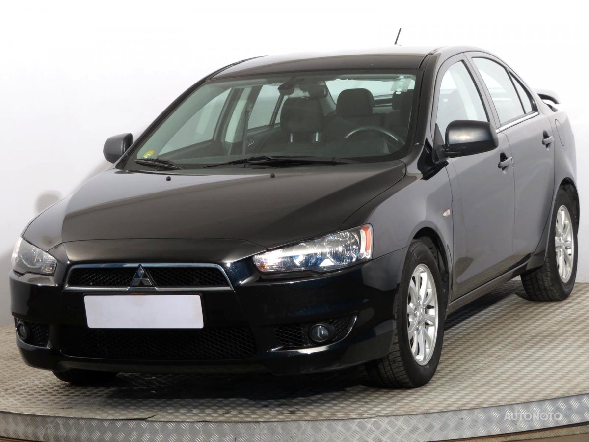 Mitsubishi Lancer, 2014 - pohled č. 3
