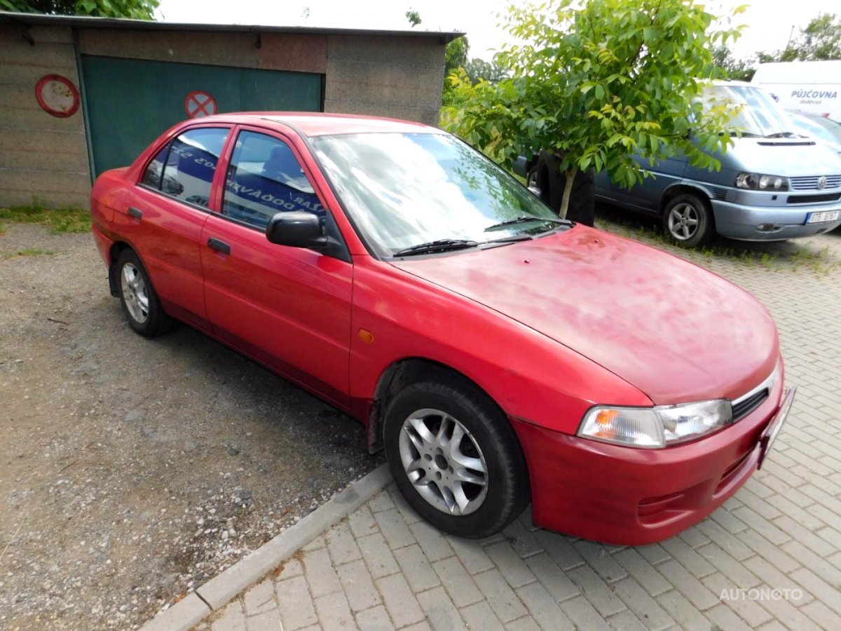 Mitsubishi Lancer, 1998 - pohled č. 2