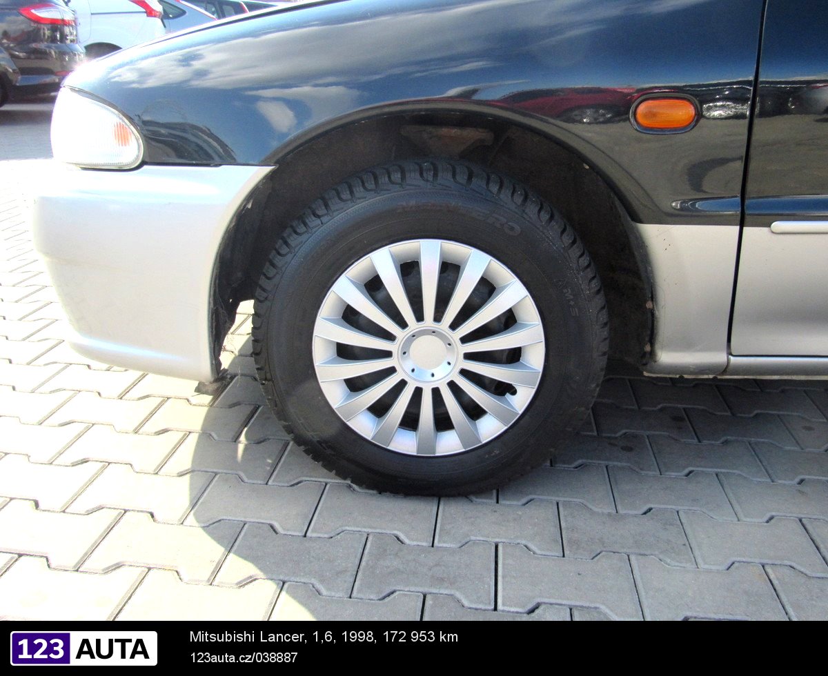 Mitsubishi Lancer, 1998 - pohled č. 11