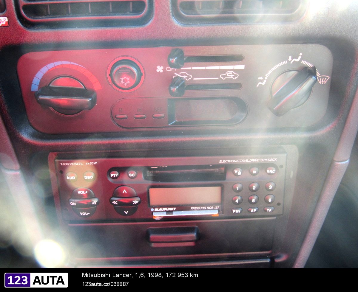 Mitsubishi Lancer, 1998 - pohled č. 19