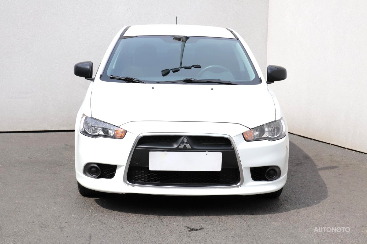 Mitsubishi Lancer, 2015 - pohled č. 2