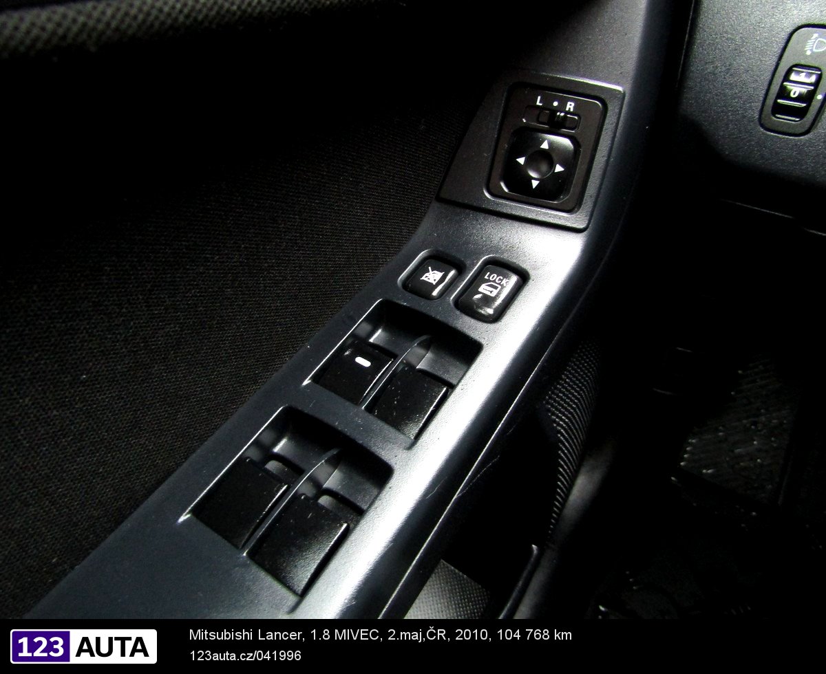 Mitsubishi Lancer, 2010 - pohled č. 19