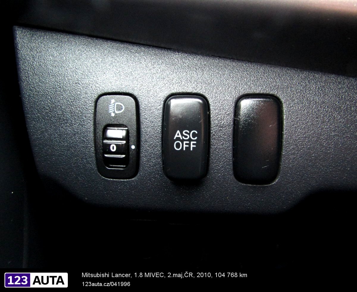 Mitsubishi Lancer, 2010 - pohled č. 20