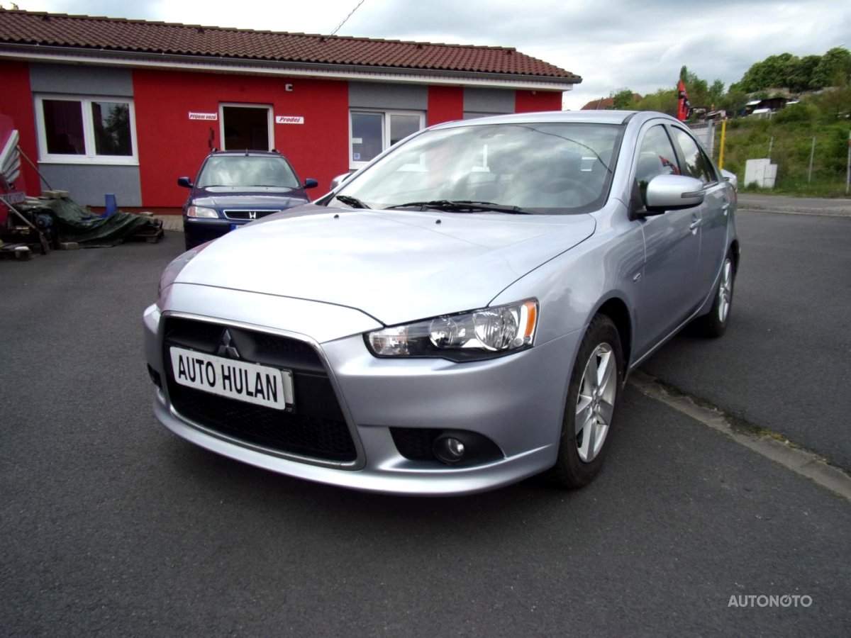 Mitsubishi Lancer, 2016 - celkový pohled