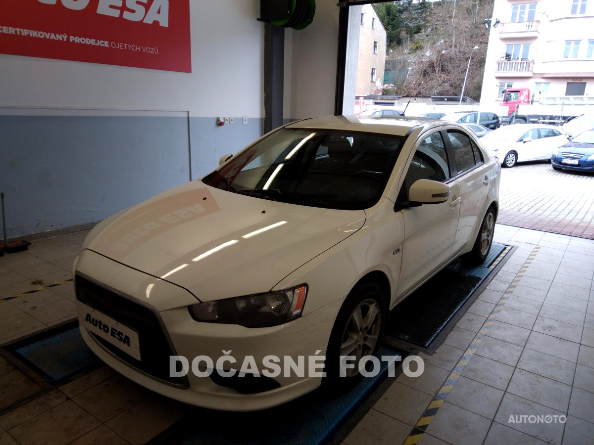 Mitsubishi Lancer, 2015 - pohled č. 3