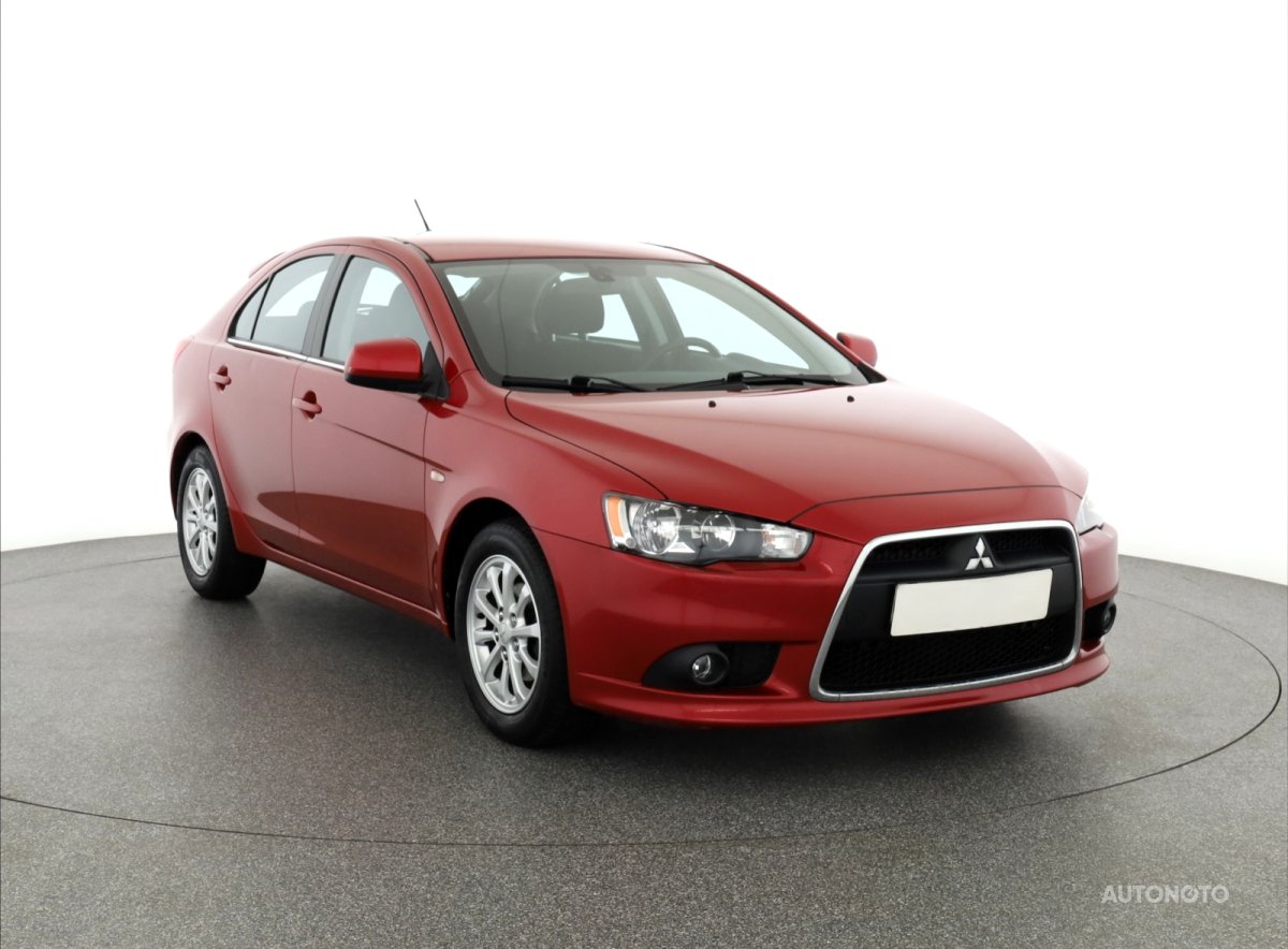 Mitsubishi Lancer, 2013 - celkový pohled