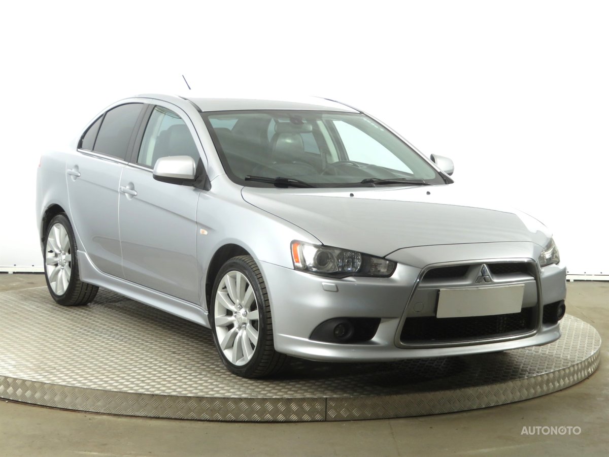 Mitsubishi Lancer, 2010 - celkový pohled