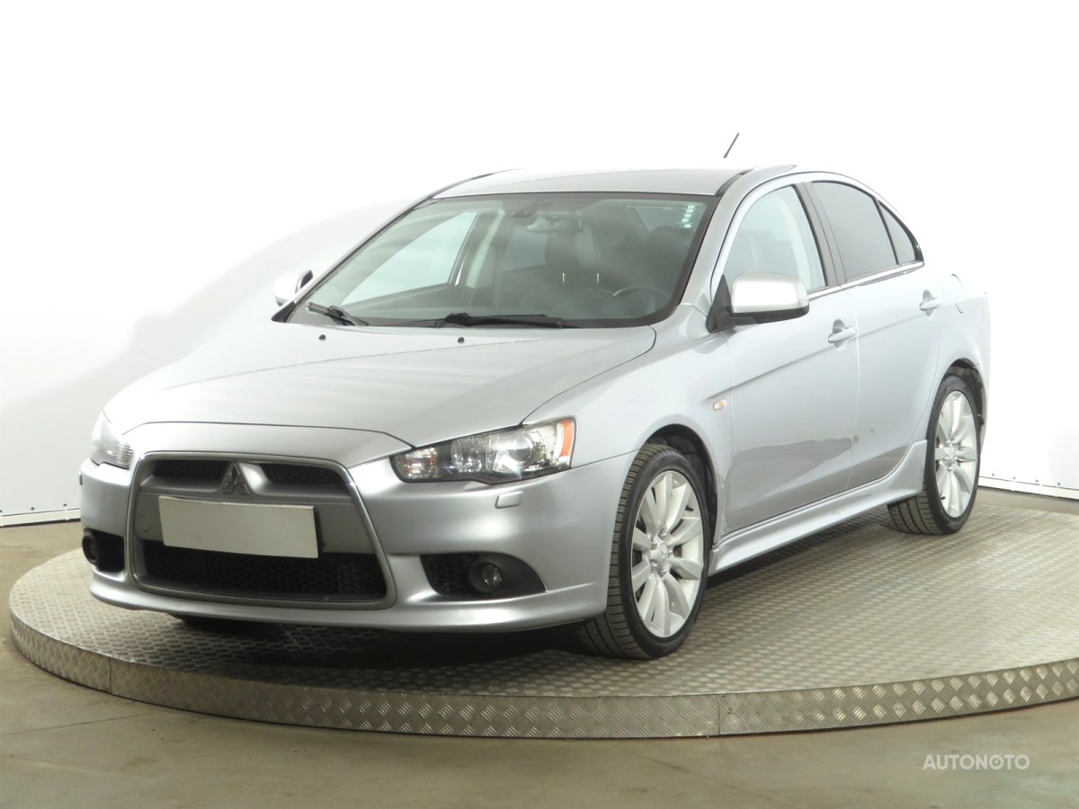 Mitsubishi Lancer, 2010 - pohled č. 3