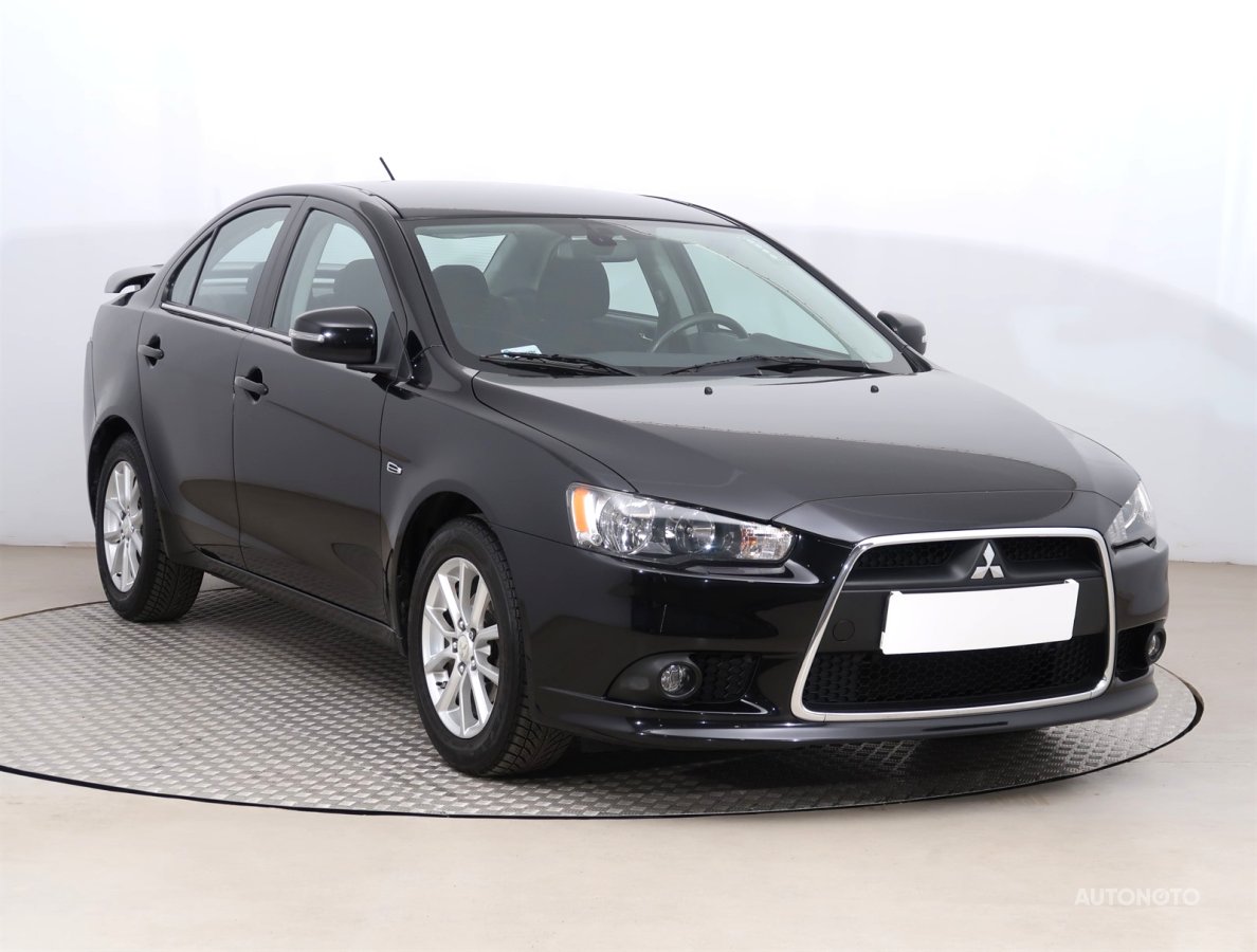 Mitsubishi Lancer, 2015 - celkový pohled