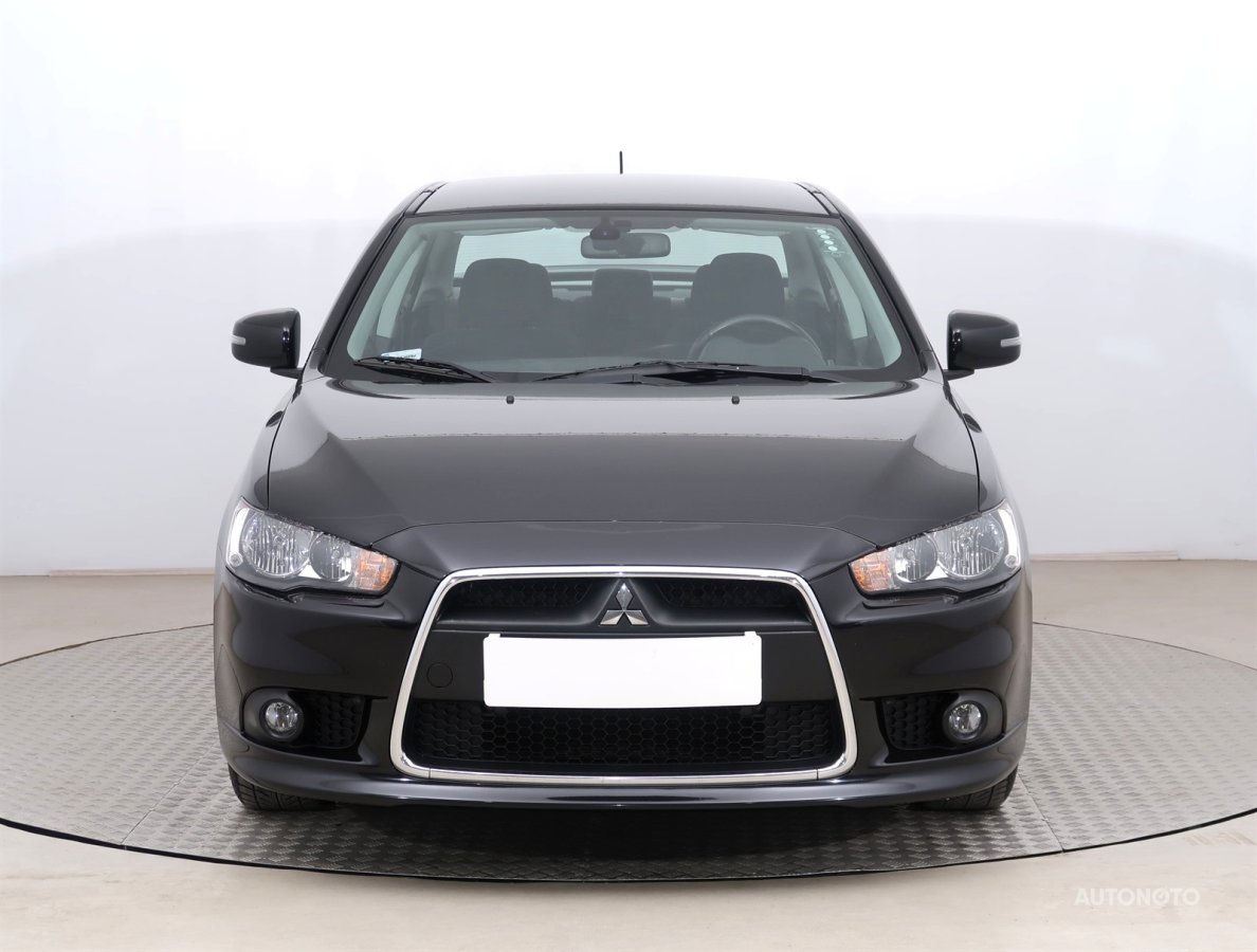 Mitsubishi Lancer, 2015 - pohled č. 2