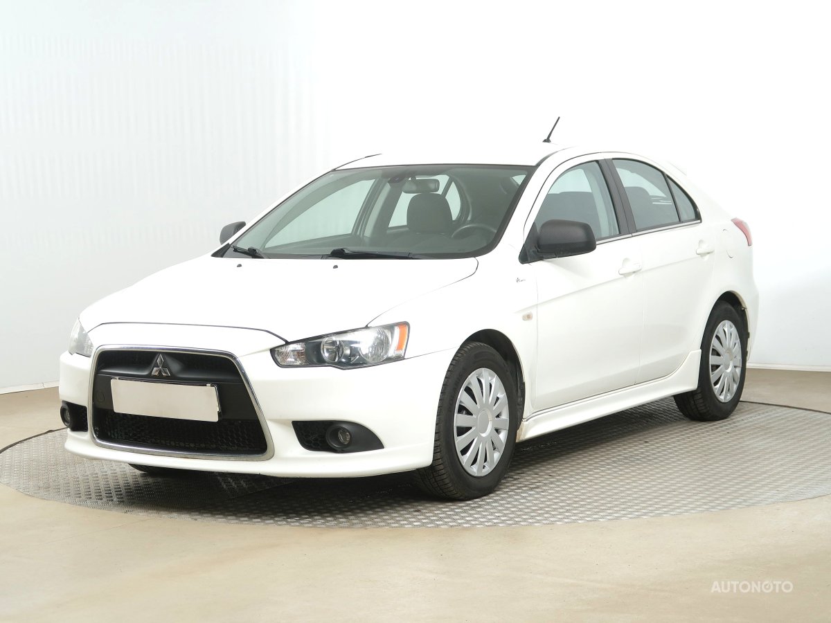Mitsubishi Lancer, 2009 - pohled č. 3