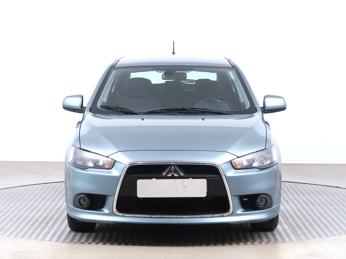 Mitsubishi Lancer, 2011 - pohled č. 2