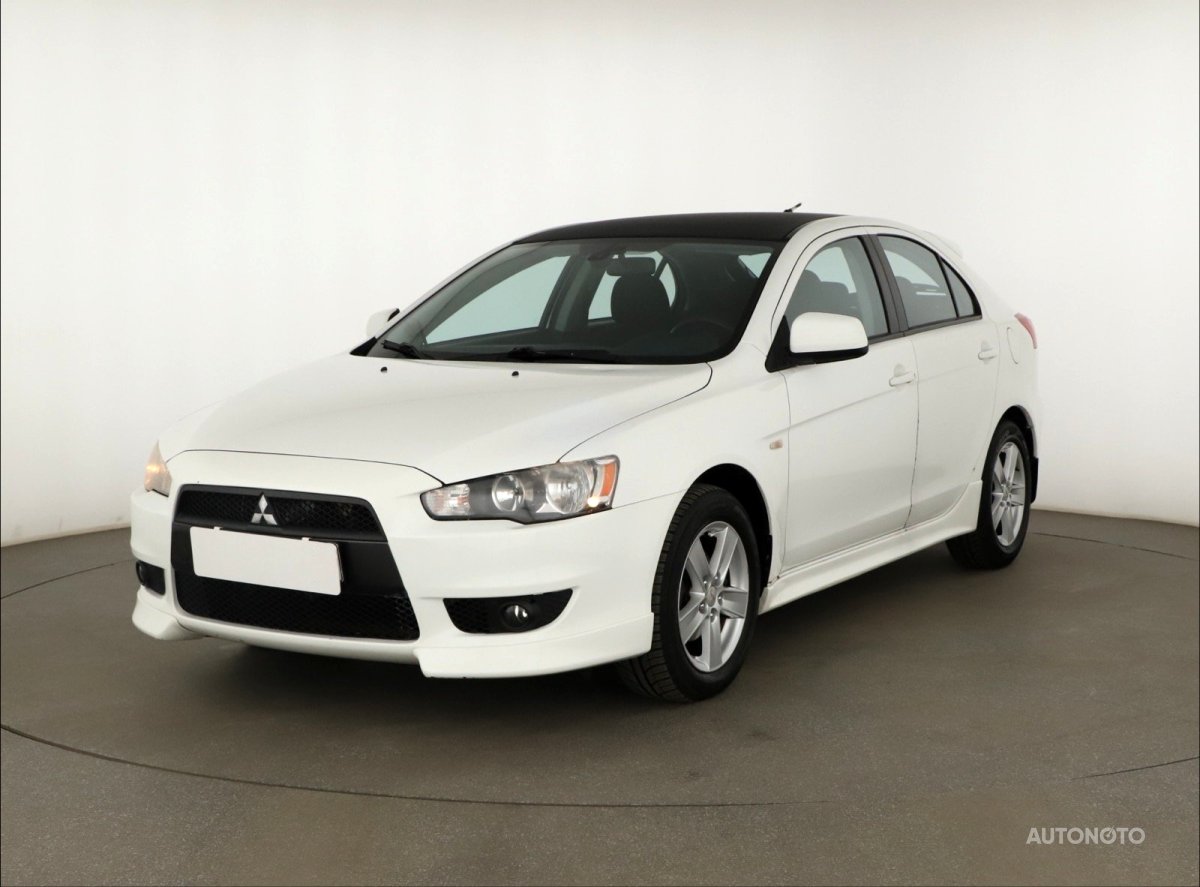 Mitsubishi Lancer, 2010 - pohled č. 3
