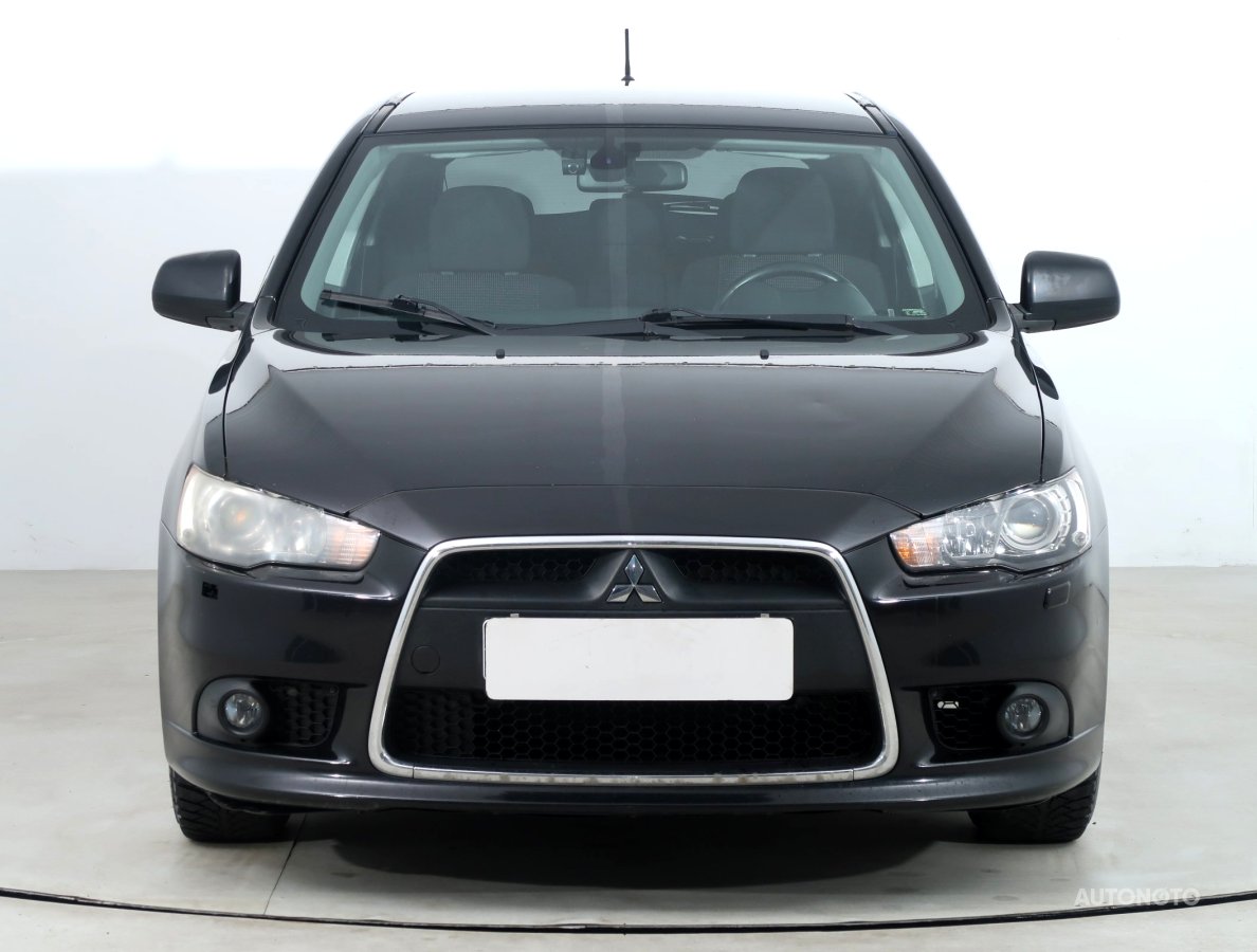 Mitsubishi Lancer, 2010 - pohled č. 2