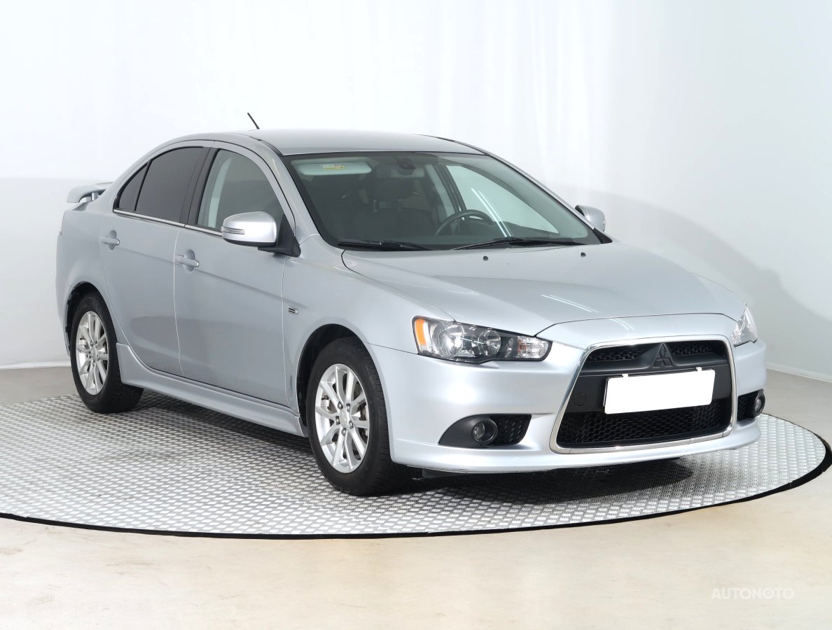 Mitsubishi Lancer, 2014 - celkový pohled