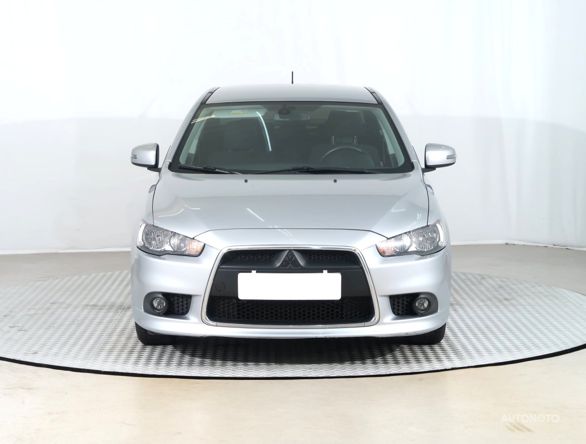 Mitsubishi Lancer, 2014 - pohled č. 2