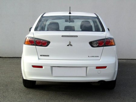 Mitsubishi Lancer, 2014 - pohled č. 6