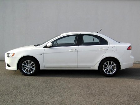 Mitsubishi Lancer, 2014 - pohled č. 8